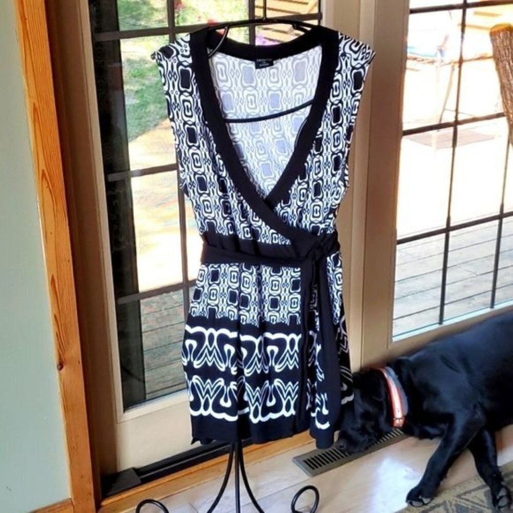 Tribal GeoDesign Sleeveless Wraparound Belted Sz. L Tunic Dress